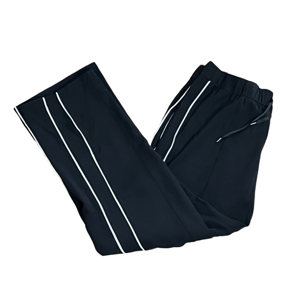 Lululemon On The Right Track Pants